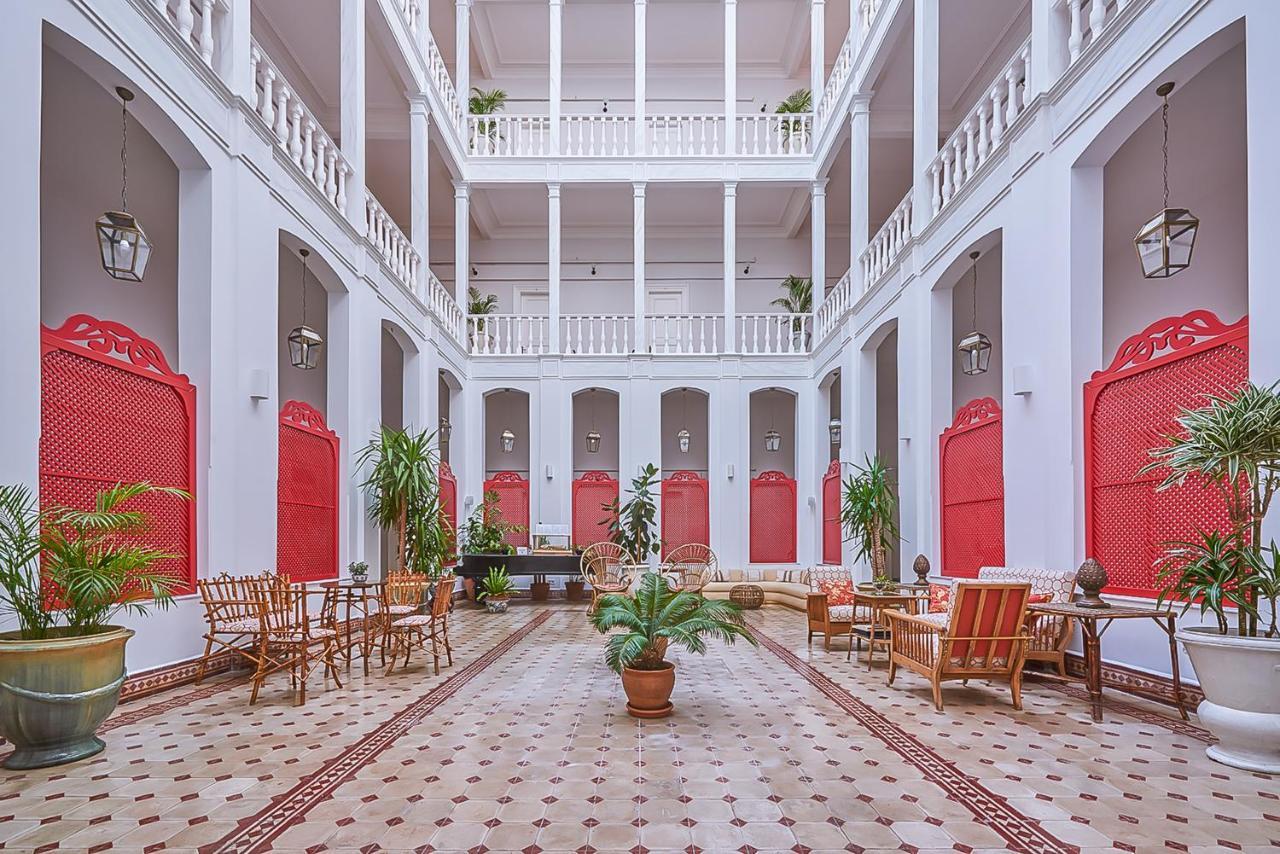 Splendid Palace Prinseneilanden Buitenkant foto